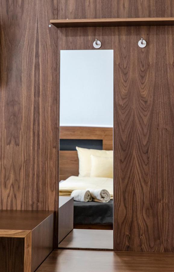 Hotel Jaegerhaus In Singen Am Hohentwiel Экстерьер фото