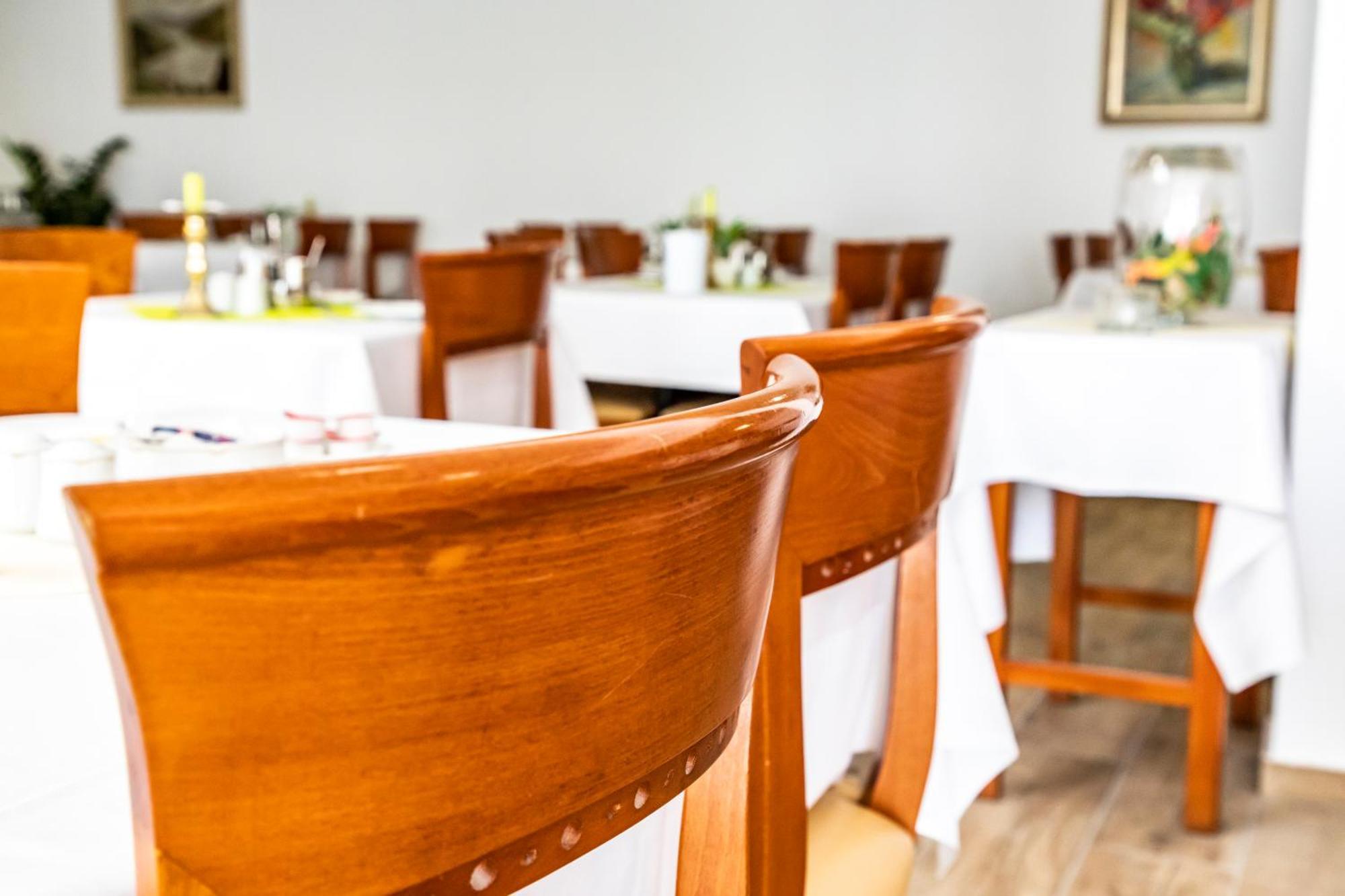 Hotel Jaegerhaus In Singen Am Hohentwiel Экстерьер фото