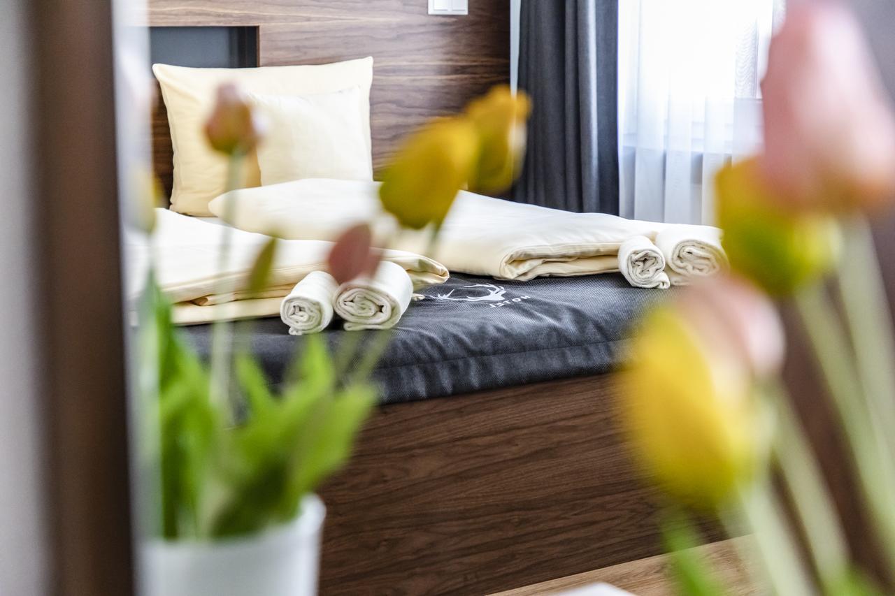 Hotel Jaegerhaus In Singen Am Hohentwiel Экстерьер фото