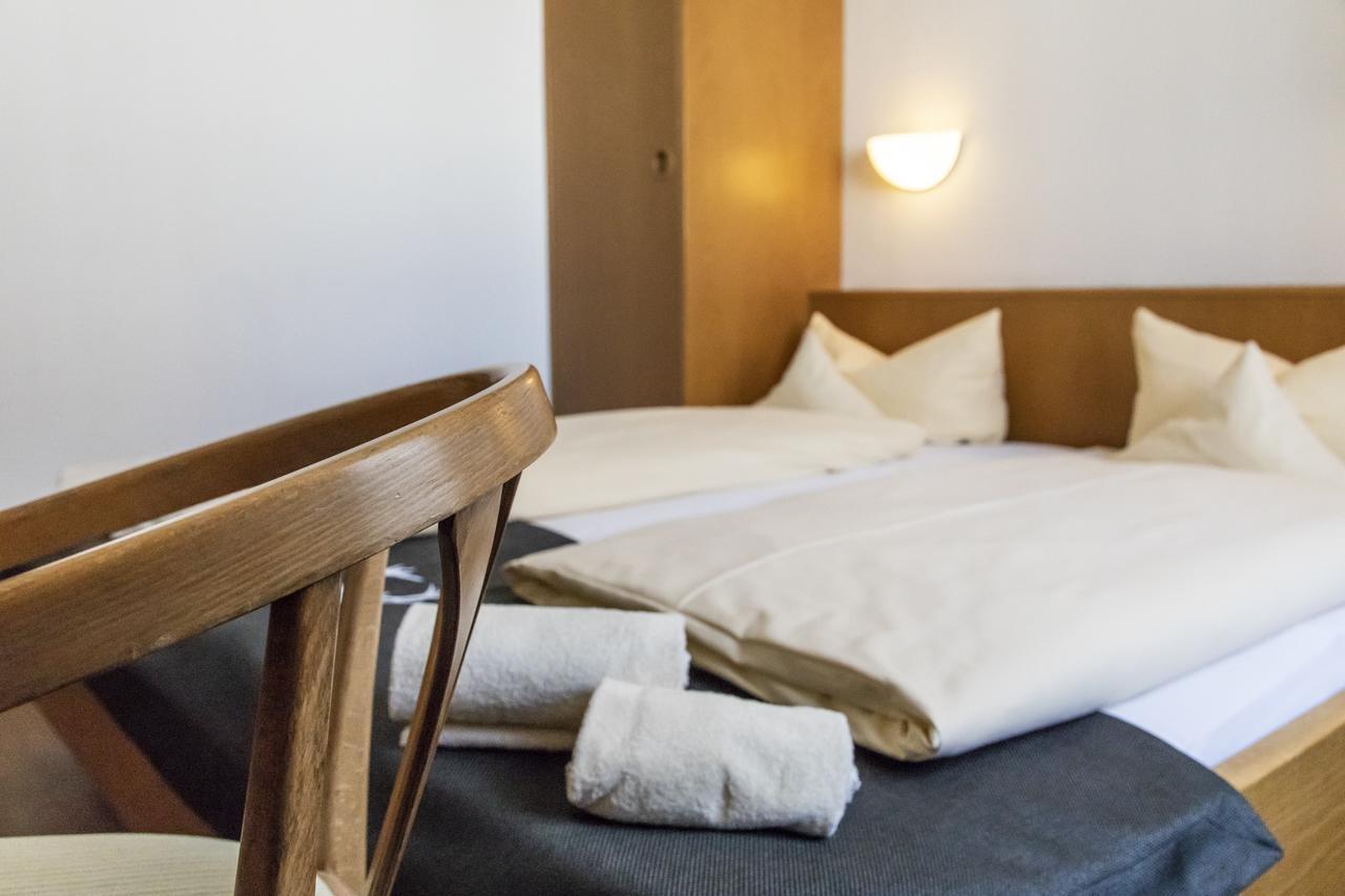 Hotel Jaegerhaus In Singen Am Hohentwiel Экстерьер фото